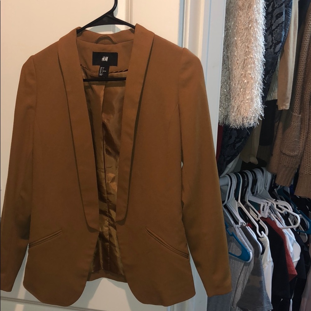 H&M brown blazer